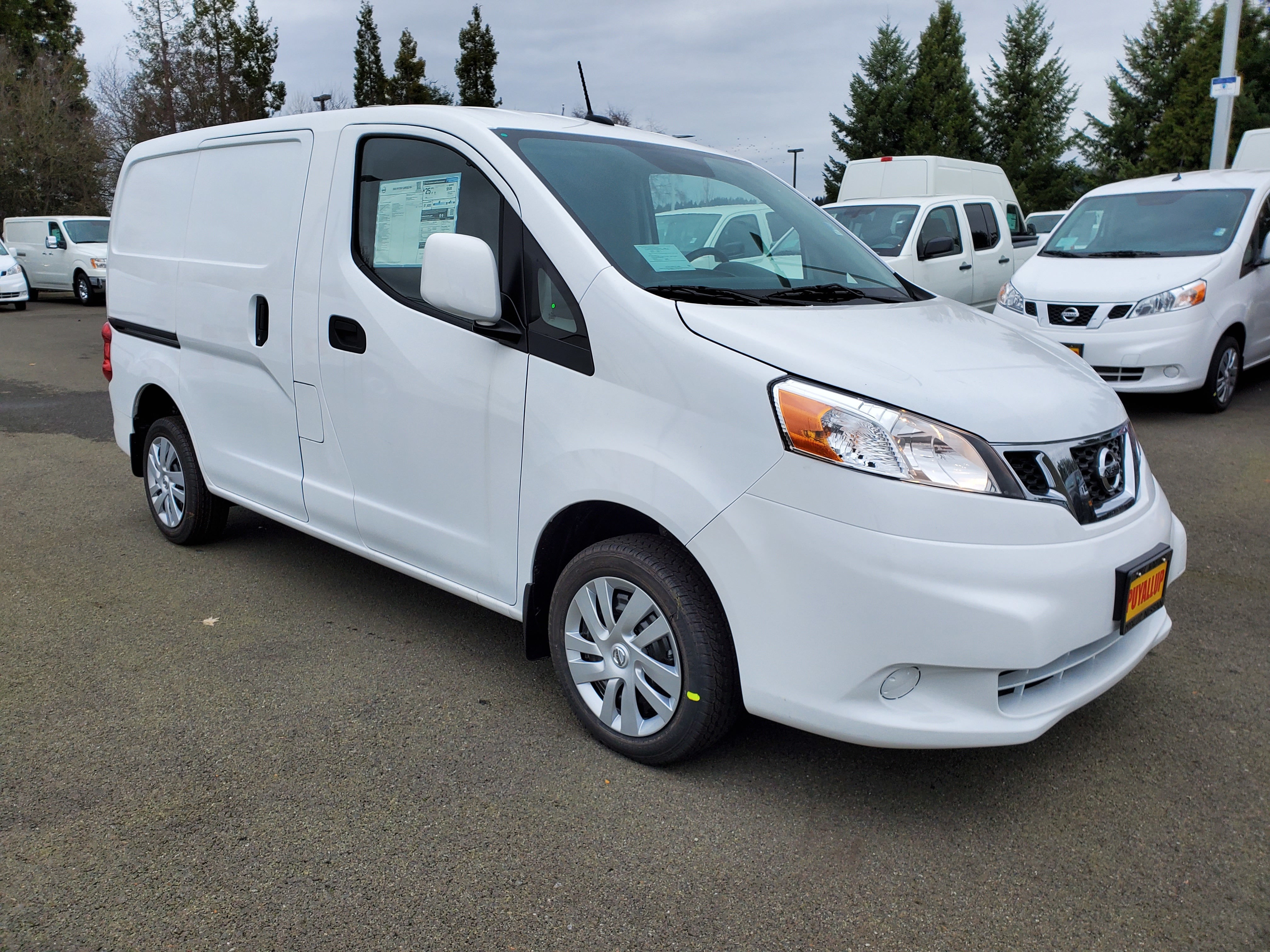 new 2020 nissan nv200 sv cargo van in puyallup 200270 bill korum s puyallup nissan new 2020 nissan nv200 sv fwd cargo van